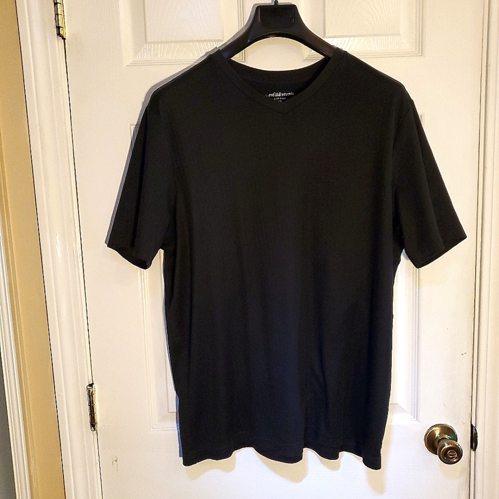 RIBBED Black Mens XL Croft & Barrow V-Neck T Shirt Shadow Stripe Effect CLEAN